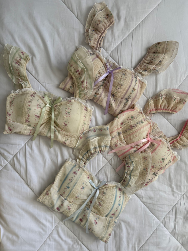 تاپ گلدار پرنسسی