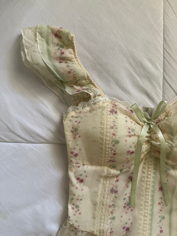 تاپ گلدار پرنسسی