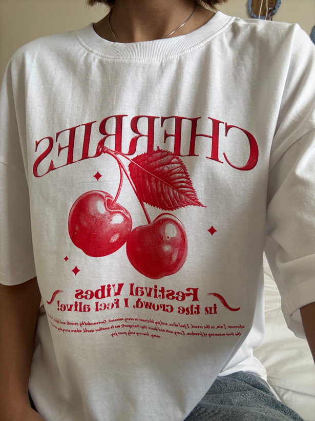 تیشرت cherry